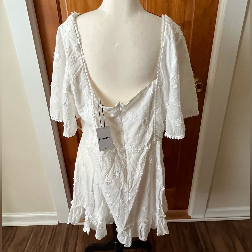 NWT SHOWPO Fancy A Spritz Square Neck Mini Dress in White Embroidery - Picture 5 of 8